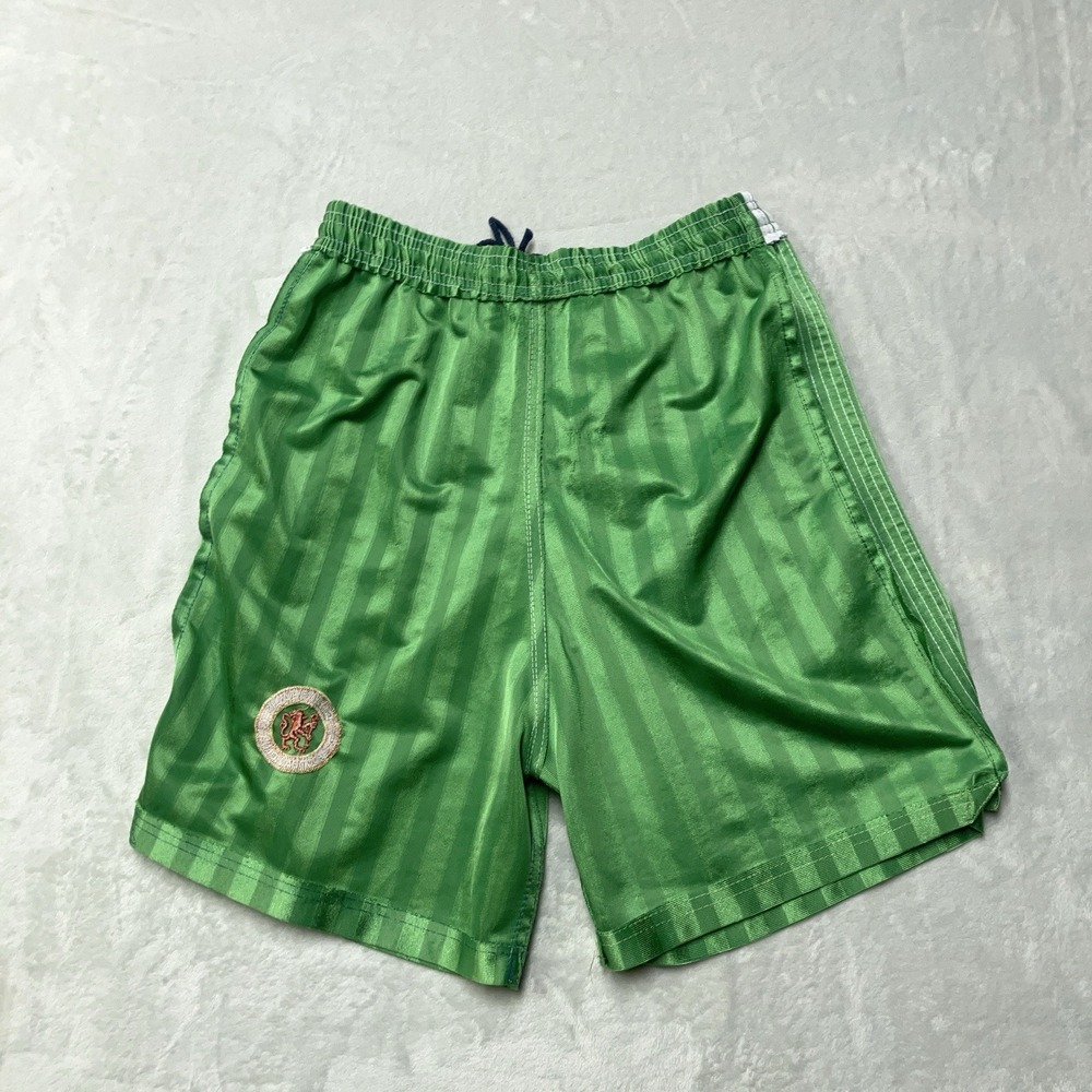 Vintage 90s Manchester United adidas Shorts 3 Stripes Shiny Silky Dazzle Green - Picture 4 of 10